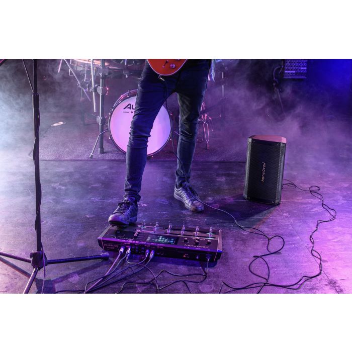 HeadRush FRFR-108 MKII The Powerful Full-Range Flat-Response Cabinet for  Guitarists and Bassists – With Bluetooth®